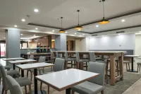 Hampton Inn Ciudad Juarez - Desayuno