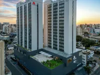 Aloft Santo Domingo Piantini Hotels near CEDIMAT