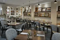 Delta Hotels Heathrow Windsor - breakfast