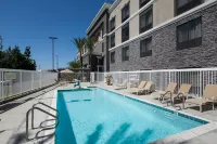Hampton Inn Los Angeles-Orange County-Cypress - Pools