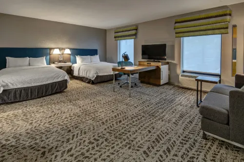 Hampton Inn & Suites Nashville/Goodlettsville - parking
