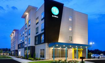 Tru by Hilton Columbia Greystone