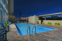 Home2 Suites by Hilton Largo - Pools
