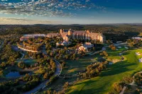 JW Marriott San Antonio Hill Country Resort & Spa - parking