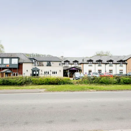 Premier Inn Cardiff West