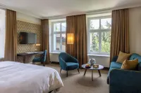 Cresta Palace Hotel - 4-Star