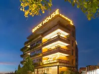 Brick House Dalat Hotel - 3-Star