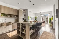 Sophisticated One Bedroom w/Open FP TSL3304 -  Ferienwohnungen