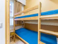 Outapailakka j 7 - 2 tähden