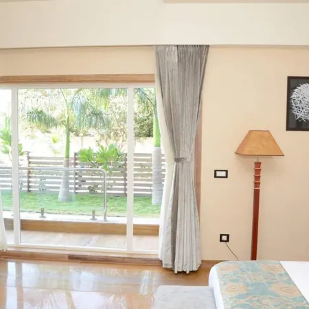 7 Seasons Resort & Spa