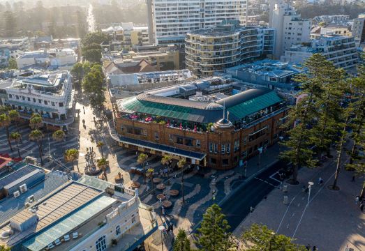 2. 호텔 스테인..