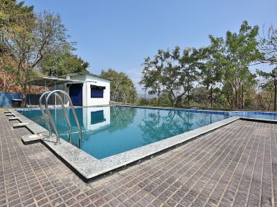 Outdoor Swimming Pool