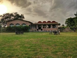 Araavali Trails- A Nature Resort