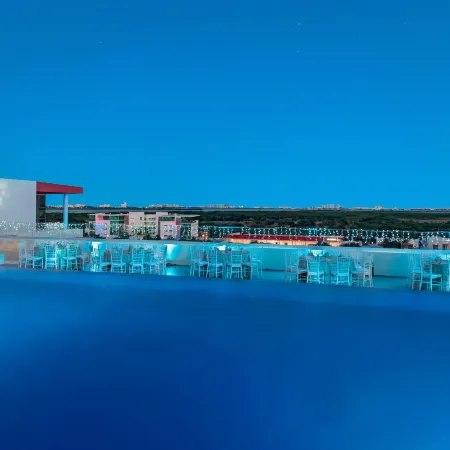 Four Points by Sheraton Cancun Centro