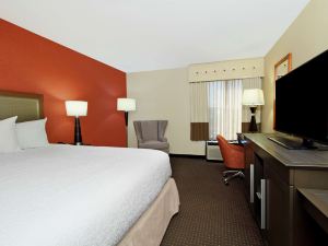 Hampton Inn Columbus-International Airport