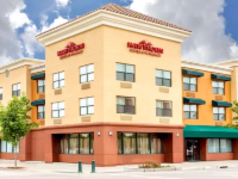 Hawthorn Suites by Wyndham Oakland/Alameda Hotels in Alameda