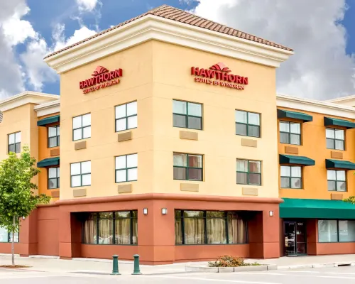Hawthorn Suites by Wyndham Oakland/Alameda Hotels in Alameda