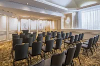Hotel Chateauneuf Gatineau-Ottawa Hotels in Gatineau
