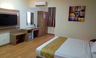 Holiday Hotel Batam