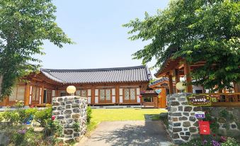 Hampyeong Nabirang Hanok Stay