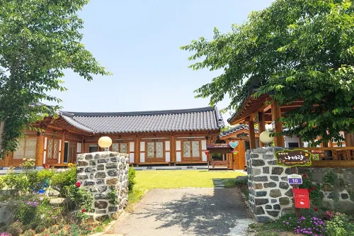 Hampyeong Nabirang Hanok Stay Hotels in Hampyeong-gun