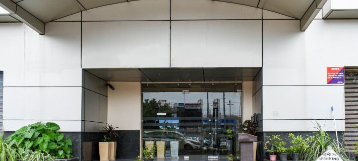 Hotel le Roi Raipur at Raipur Railway Station Hotel a Raipur
