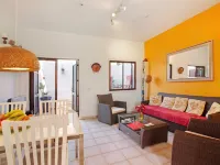 Holiday House with Pool in the South of Tenerife Hotels in Chayofa