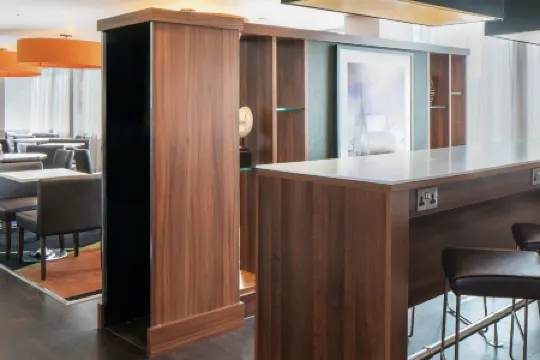 Hampton by Hilton Birmingham Broad Street Отели рядом с достопримечательностью «Галерея «Айкон»»