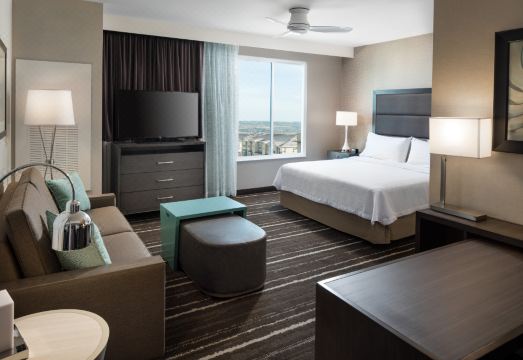 2. 홈우드 스위트 ..