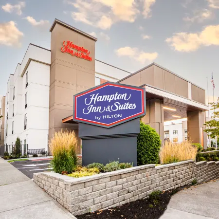 Hampton Inn & Suites Seattle-Downtown