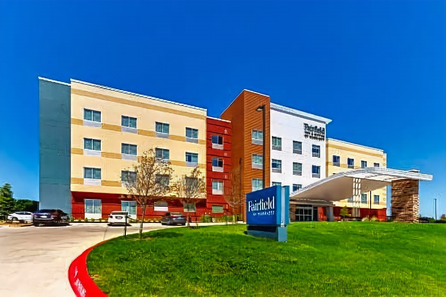 Fairfield Inn & Suites by Marriott Dallas Love Field