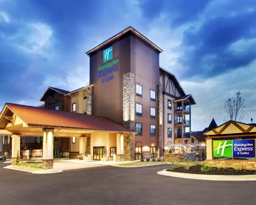 Holiday Inn Express & Suites HELEN by IHG Hotels in White County