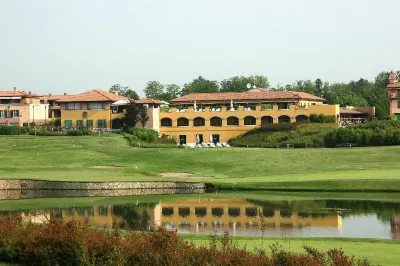 Doubletree by Hilton Milan Malpensa Solbiate Olona Hotels in Mozzate