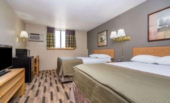 Bison Inn and Suites