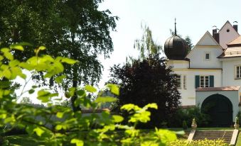 Schloss Otting - Housity