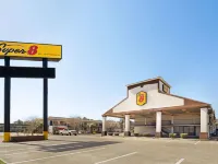 Super 8 by Wyndham Gulfport Biloxi Airport Hotels near Gulfport-Biloxi International Airport