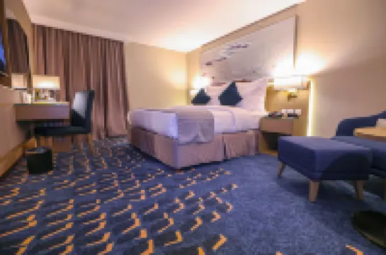 Cheerful Al Waha Unayzah Hotel Hotels in 