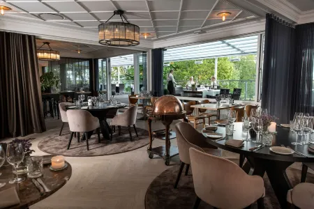 Hotel Scheelsminde Отели в г. Ольборг