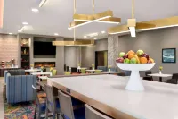 La Quinta Inn & Suites by Wyndham Braselton - breakfast