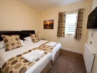 Harbourside Apartments with Private Parking Hotels in Filey