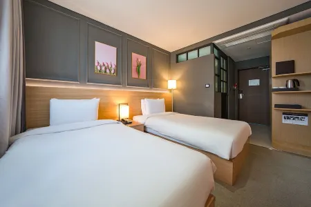 Vella Suite Hotel