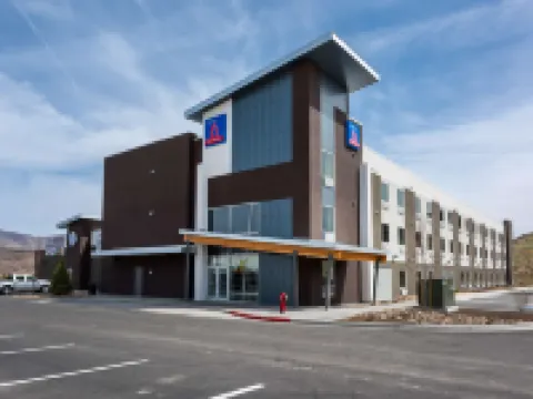 Studio 6 Mccarran, NV - Sparks - Tahoe - Reno Industrial Center Hotels in Storey County