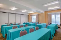 Comfort Inn & Suites Salem Hotels in Keizer