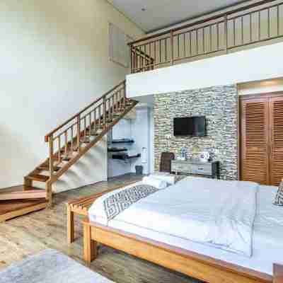 Hotel Villa Naisha Lembang Rooms