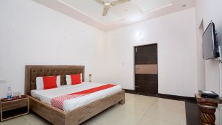 oyo-31031-ds-royal-guest-house