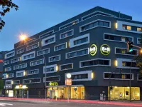 B&B HOTEL Hamburg-Altona Hotels near Stellingen