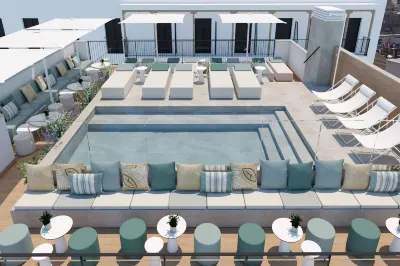 Neptuno Hotel & Spa 4 Sup Отели рядом с достопримечательностью «Refugio Antiaereo Parque Dalmau»