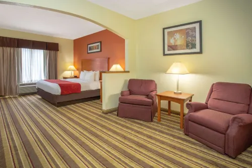 Baymont by Wyndham Marion Hotels in Marion
