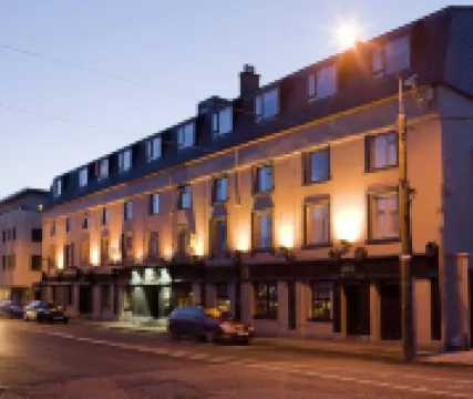 Lawlors Hotel Hotels in 