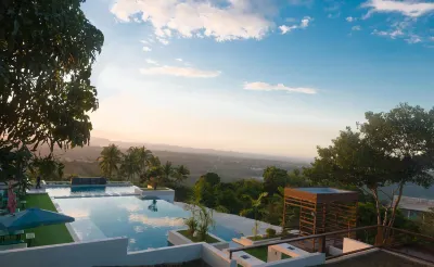 Ultra Winds Mountain Resort Hoteles en Baungón